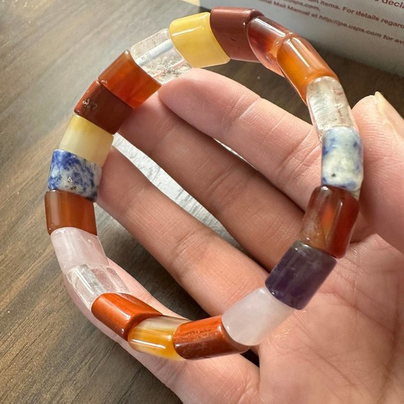 Carnelian Red Jasper Crystal Stone Bracelet Set - Picture 4 of 6